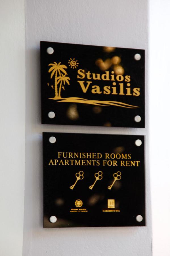 Studios Vasilis Agia Marina 외부 사진
