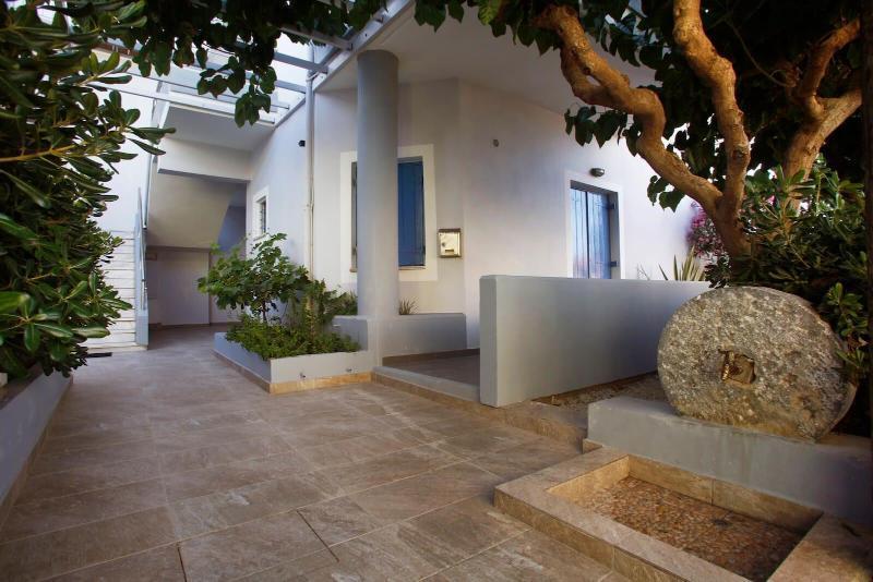 Studios Vasilis Agia Marina 외부 사진